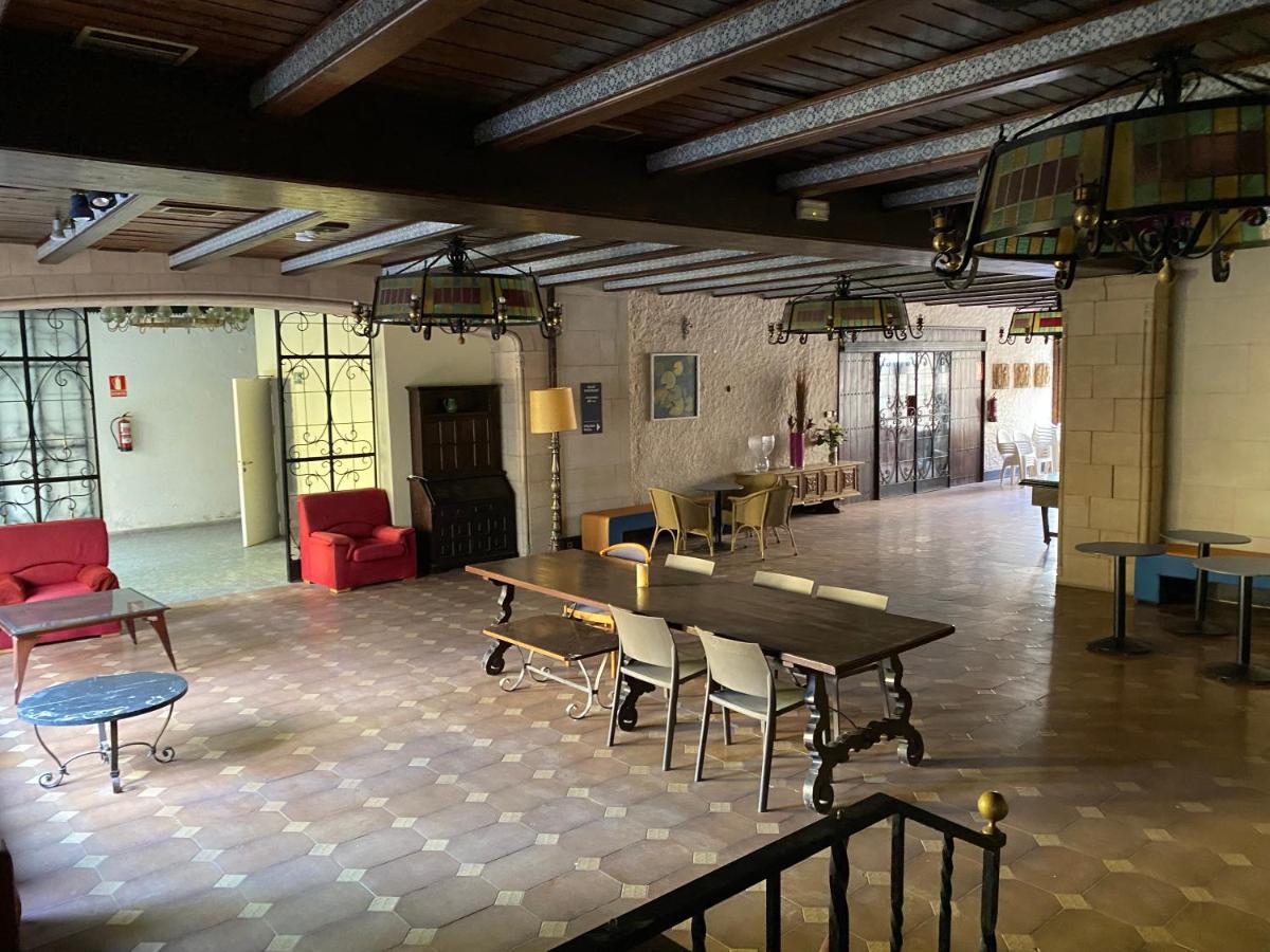Hotel Vila Calella Kültér fotó