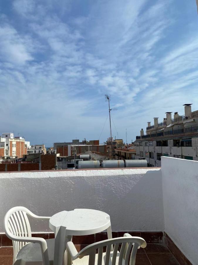 Hotel Vila Calella Kültér fotó