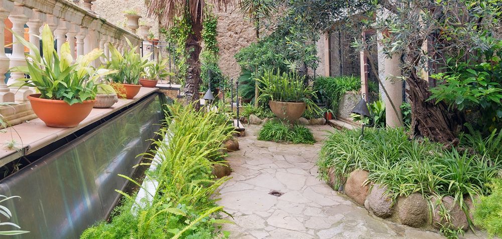 Hotel Vila Calella Kültér fotó